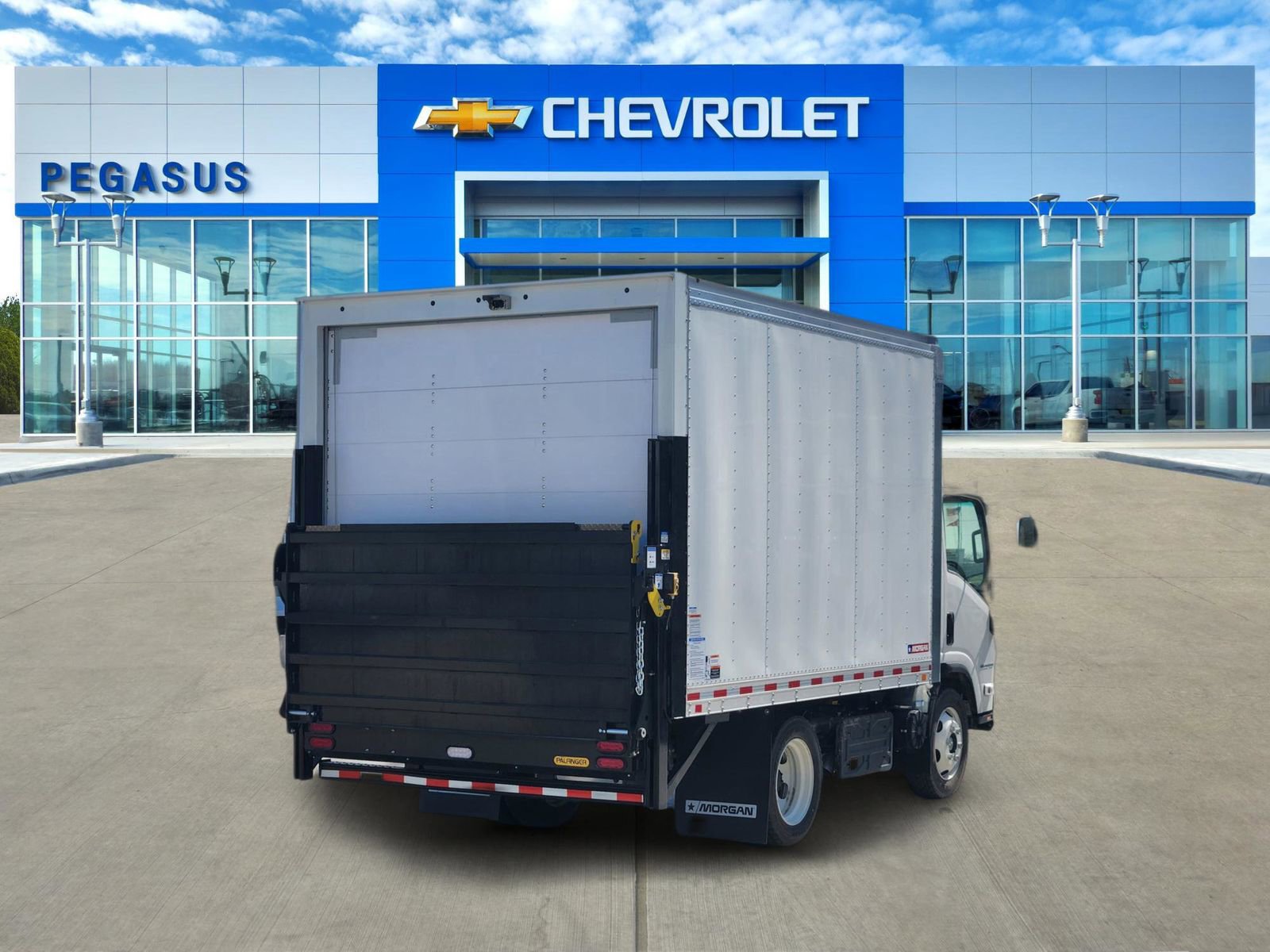 New 2025 Chevrolet Low Cab Forward 4500 XD image 5
