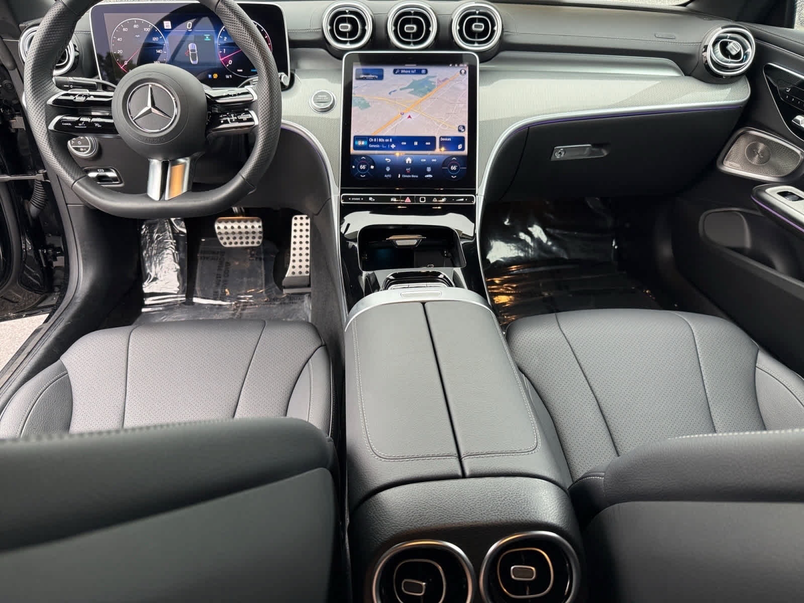 Certified 2024 Mercedes-Benz CLE 450 4MATIC Cabriolet image 13