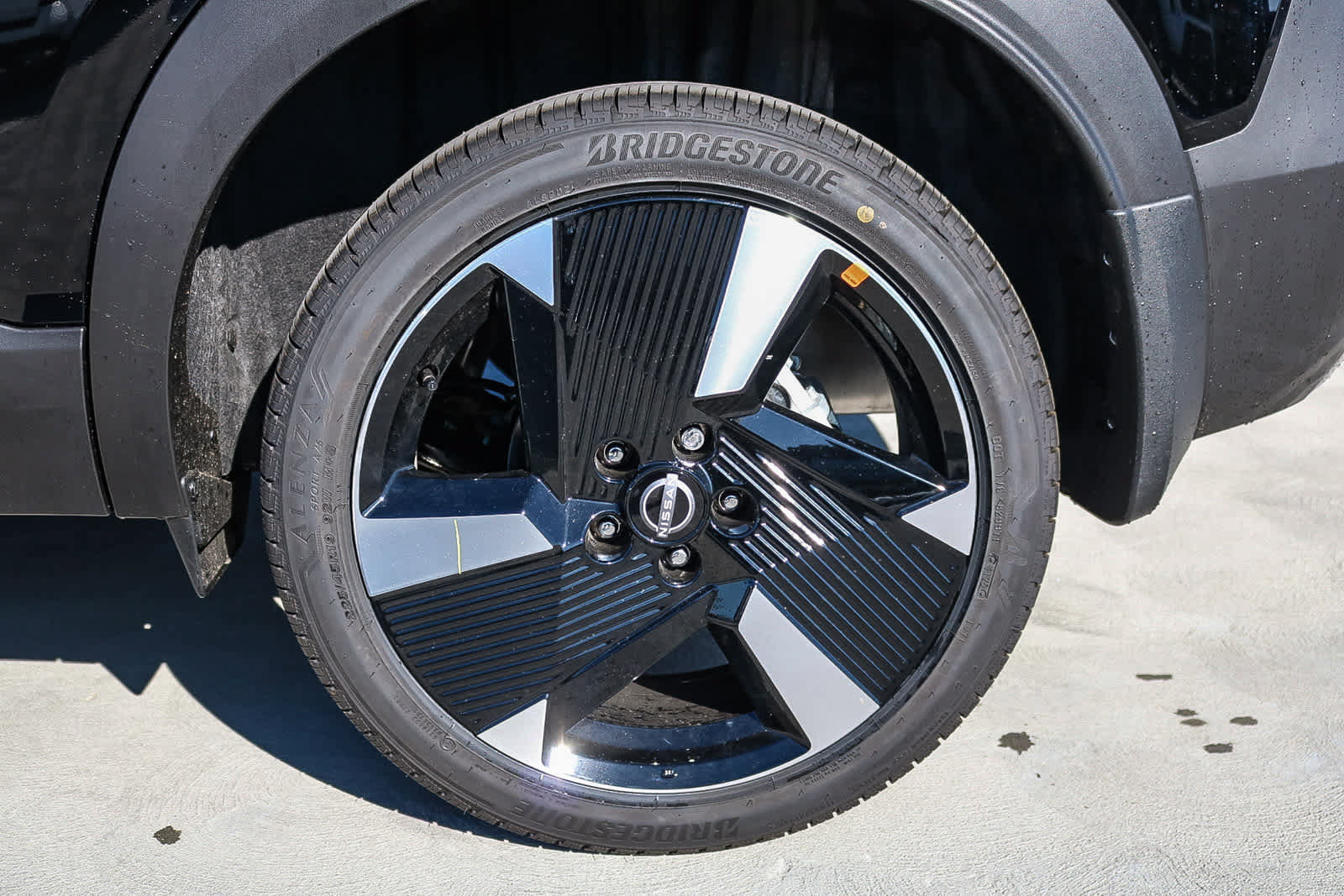 New 2026 Nissan Kicks SR FWD image 10