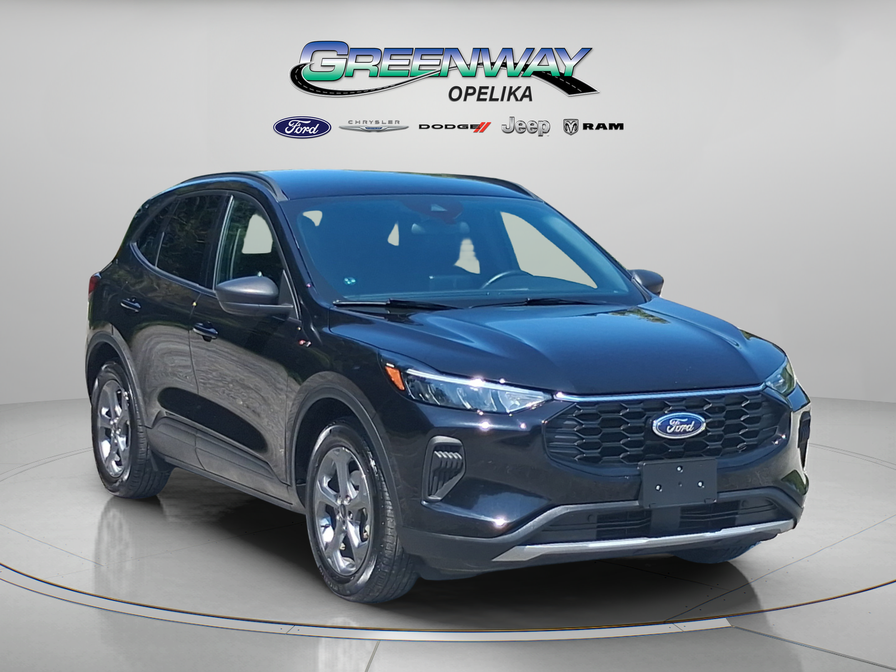 Used 2025 Ford Escape ST-Line FWD image 1