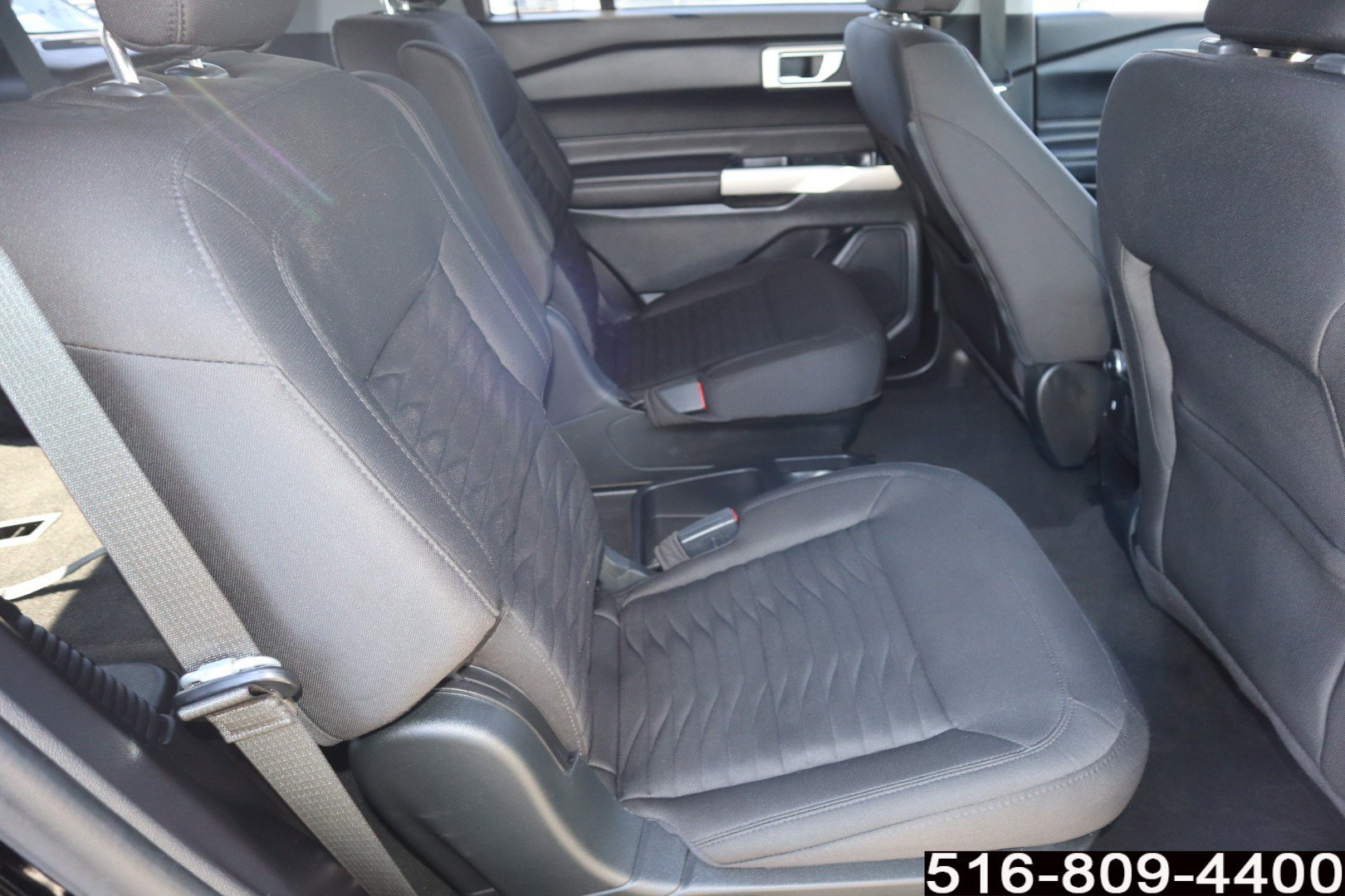 Used 2021 Ford Explorer XLT image 26