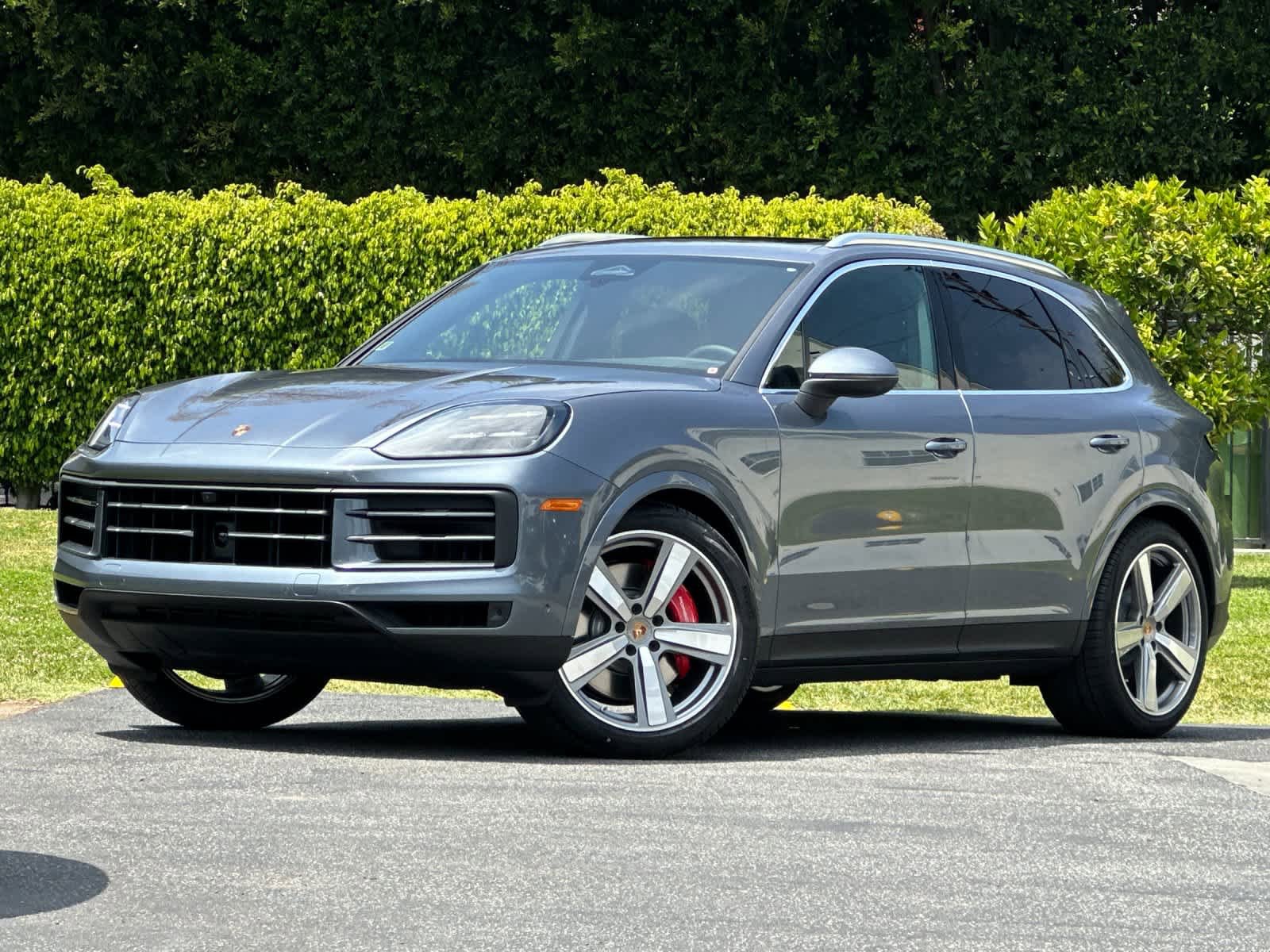New 2026 Porsche Cayenne S AWD/4WD image 1