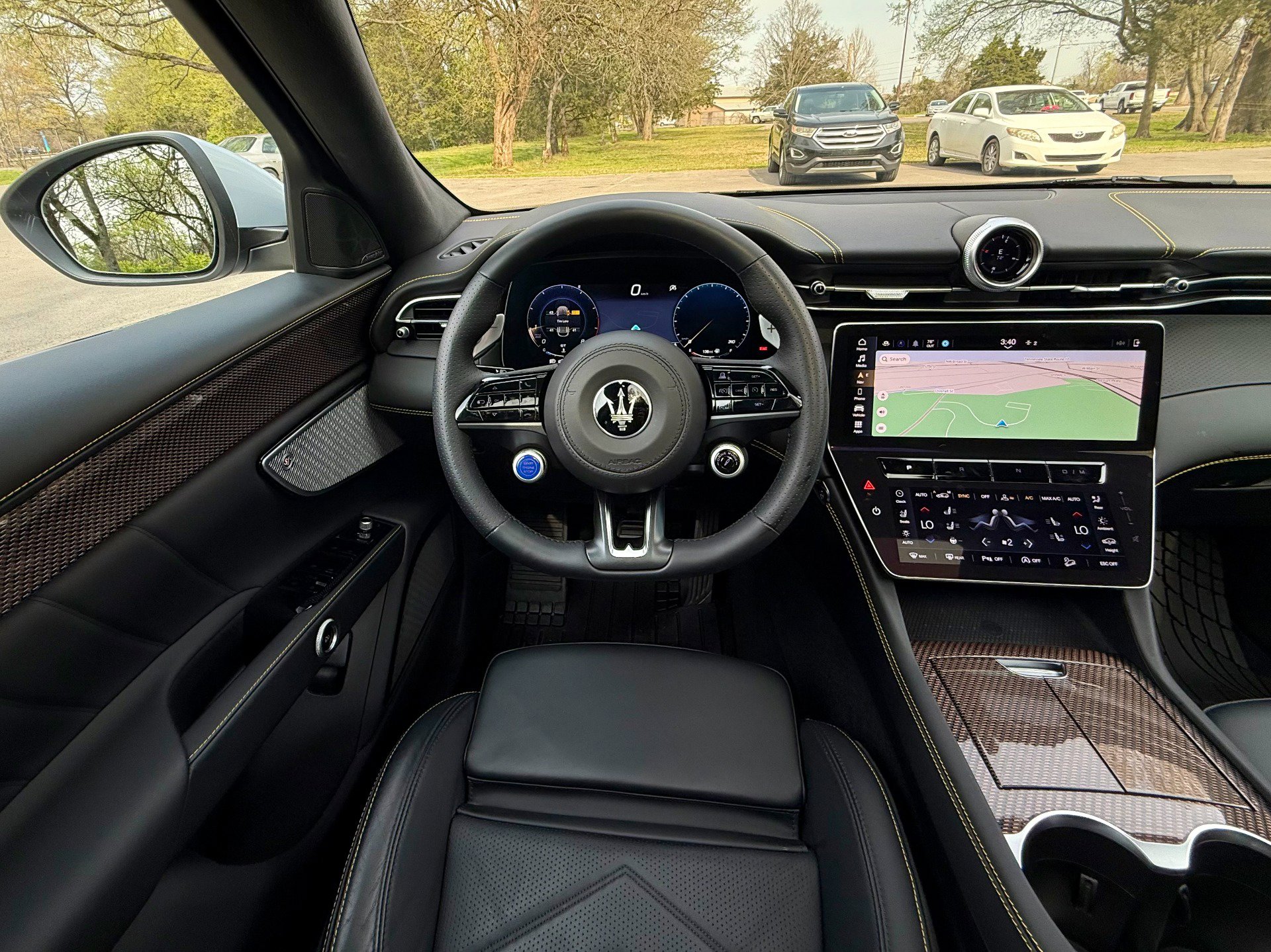 Used 2024 Maserati Grecale Trofeo image 31