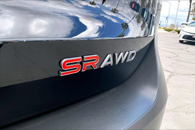 Certified 2025 Nissan Kicks SR AWD/4WD image 23