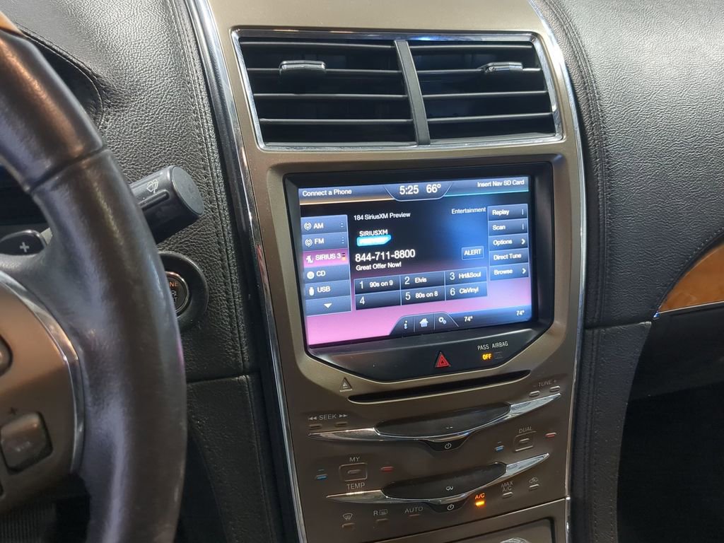 Used 2015 Lincoln MKX AWD w/ Equipment Group 102A image 32