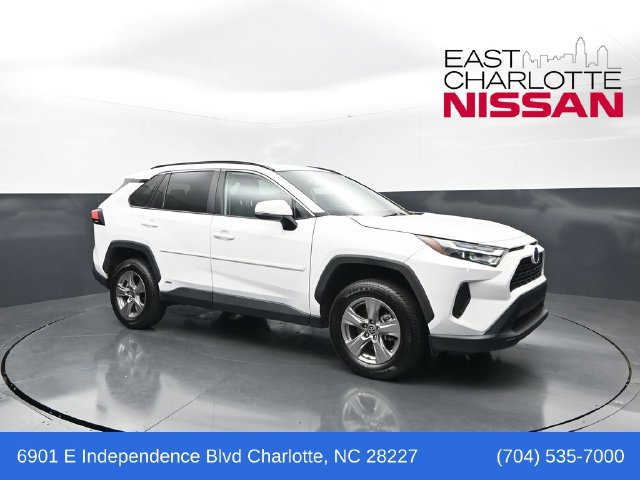 Used 2024 Toyota RAV4 LE AWD/4WD image 1