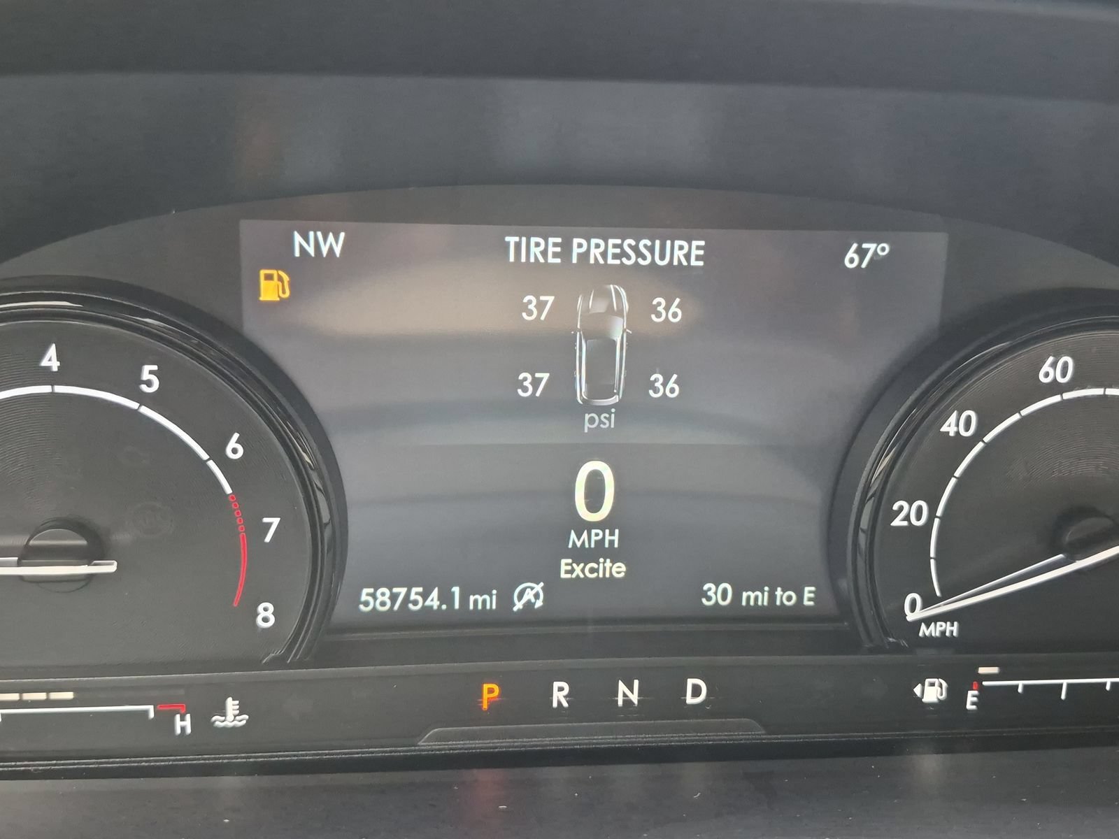 Used 2021 Lincoln Corsair AWD image 23