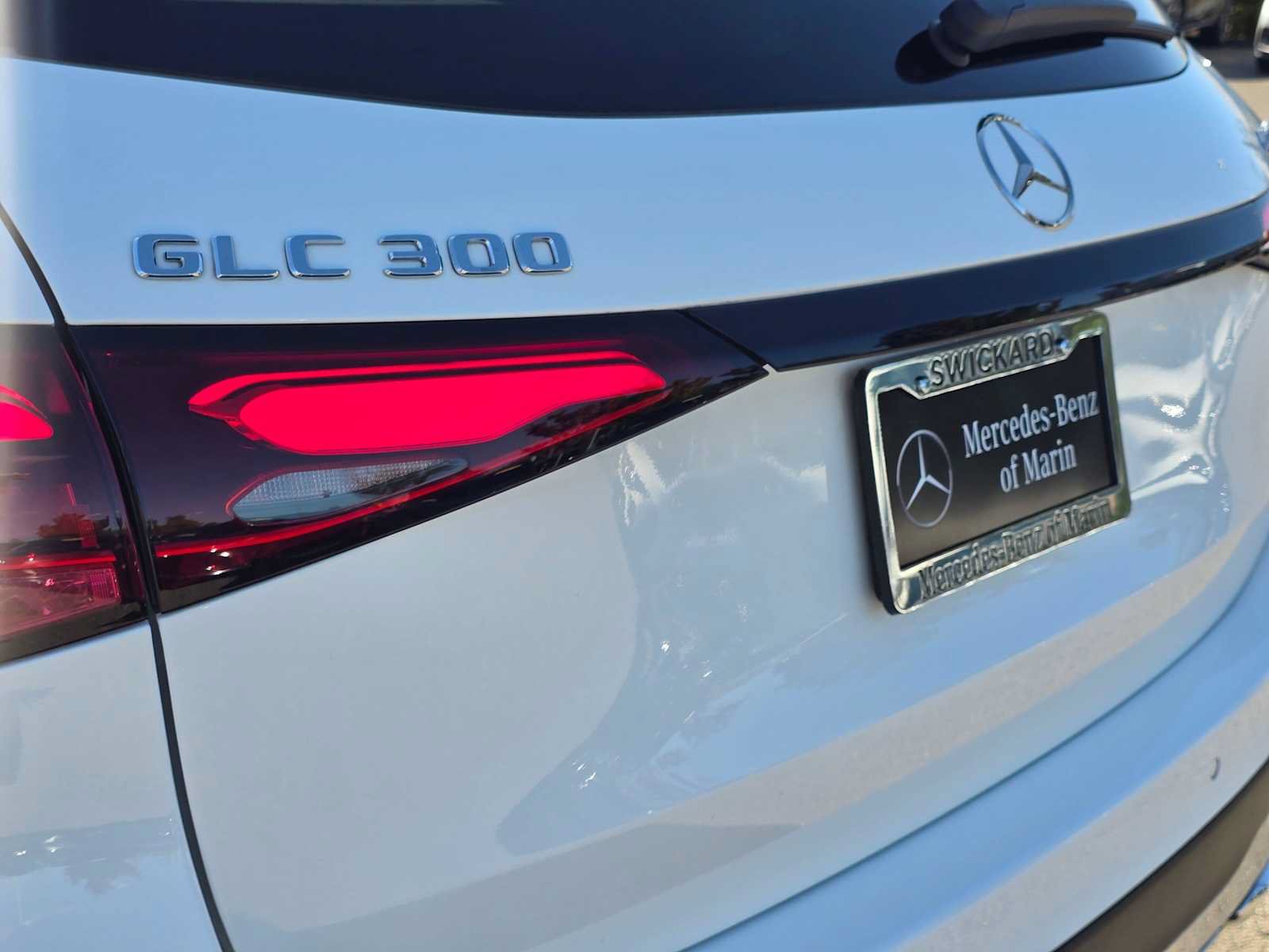 Used 2023 Mercedes-Benz GLC 300 4MATIC image 13