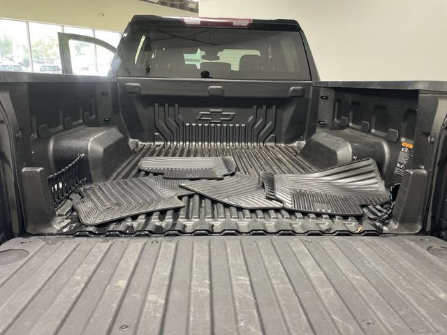 Used 2023 Chevrolet Silverado 1500 LT AWD/4WD image 20