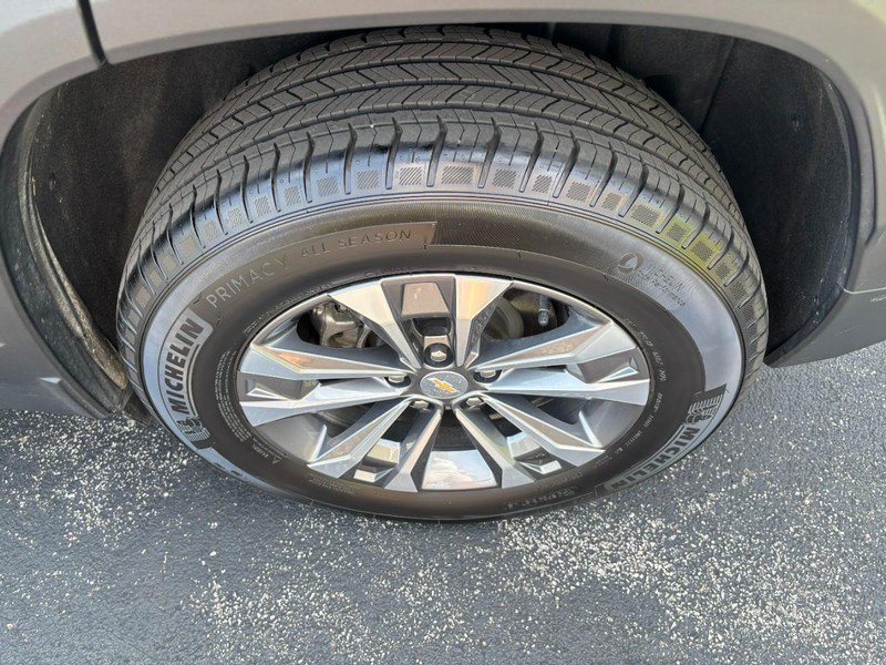 Used 2026 Chevrolet Equinox LT w/ Convenience Package II AWD/4WD image 8