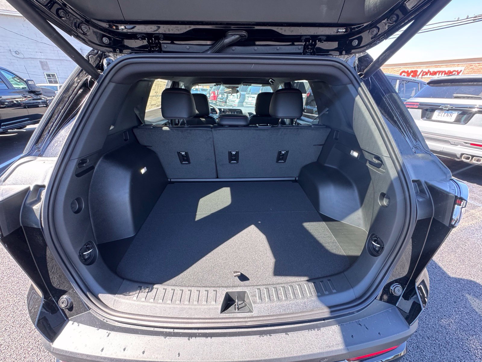 New 2027 Chevrolet Equinox RS AWD/4WD image 29