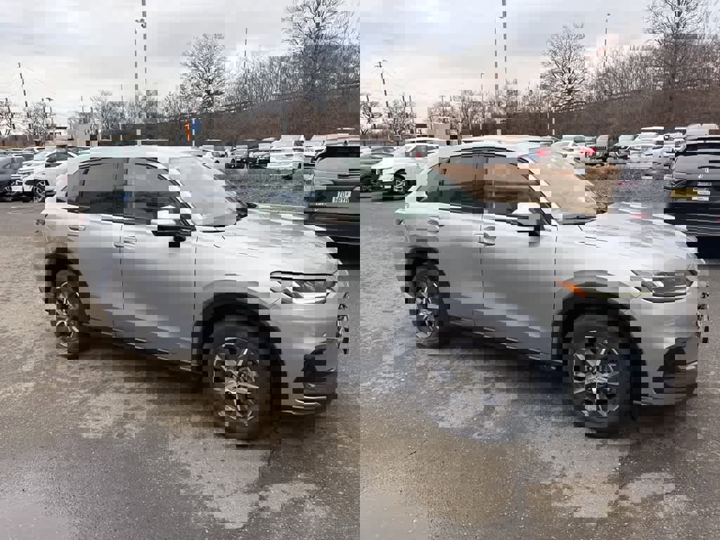 Used 2024 Honda HR-V EX-L image 12