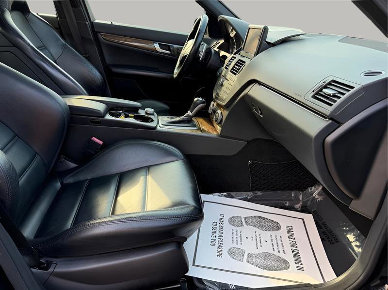 Used 2010 Mercedes-Benz C 63 AMG Sedan image 28