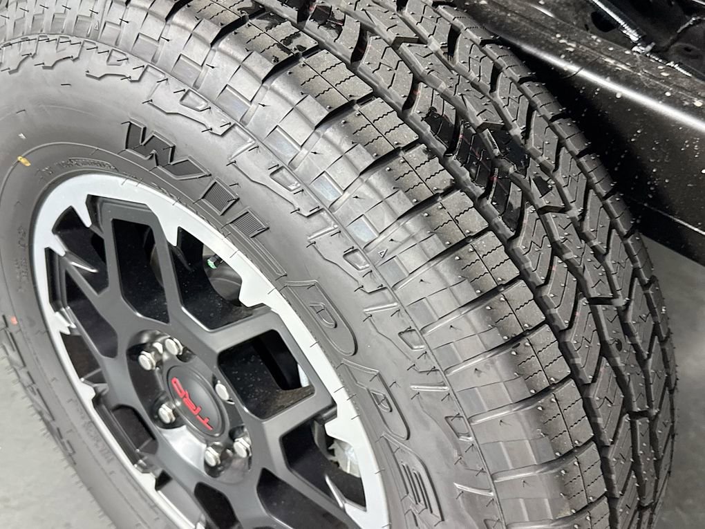 New 2025 Toyota Tacoma TRD Off-Road image 29