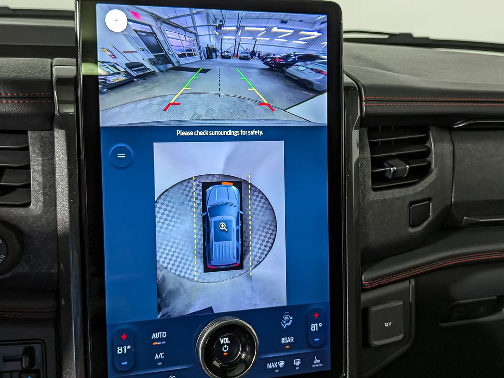 Used 2023 Ford Expedition Max Limited image 22