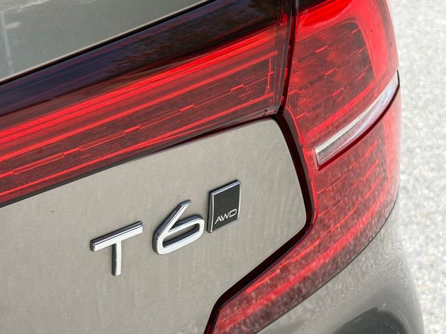 Used 2019 Volvo S60 T6 Momentum w/ Multimedia Package AWD/4WD image 15