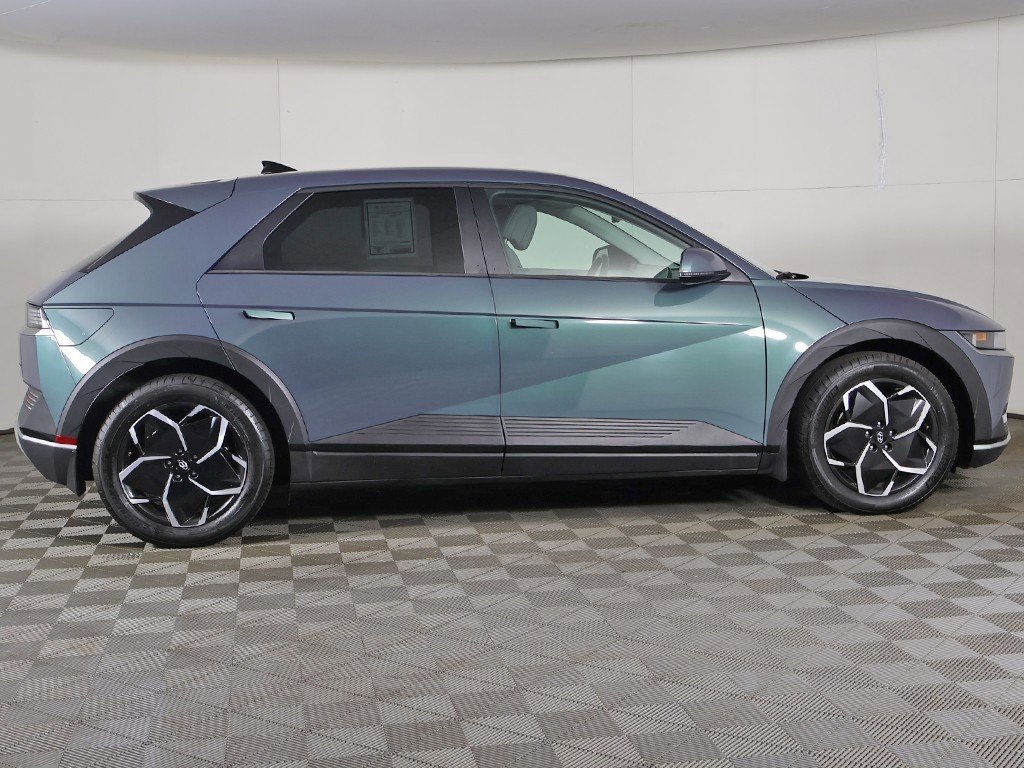 Used 2024 Hyundai Ioniq 5 SEL image 19