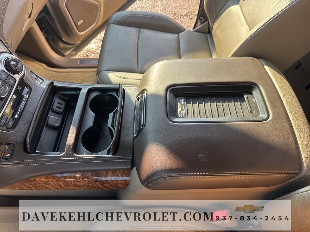 Used 2017 Chevrolet Suburban Premier image 20