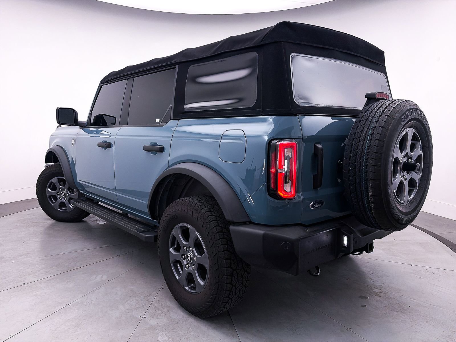 Used 2021 Ford Bronco Big Bend image 2