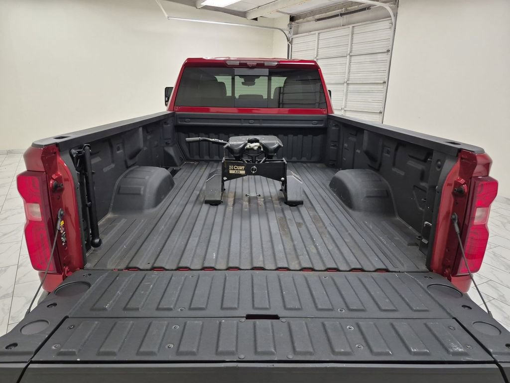 Used 2025 Chevrolet Silverado 3500 LTZ w/ LTZ Texas Edition image 27