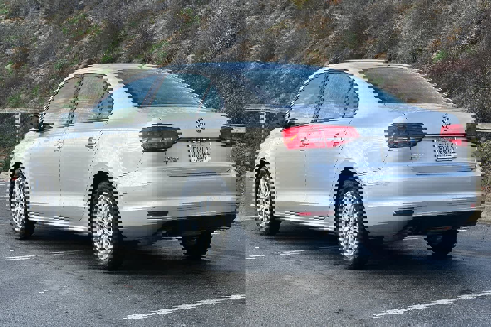 Used 2015 Volkswagen Jetta SE image 7