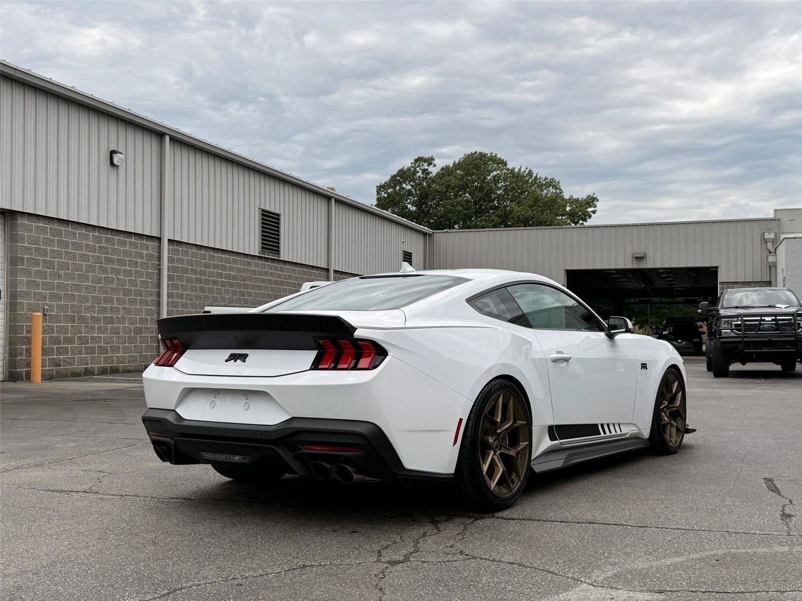 Used 2025 Ford Mustang GT Premium w/ GT Performance Package RWD image 12