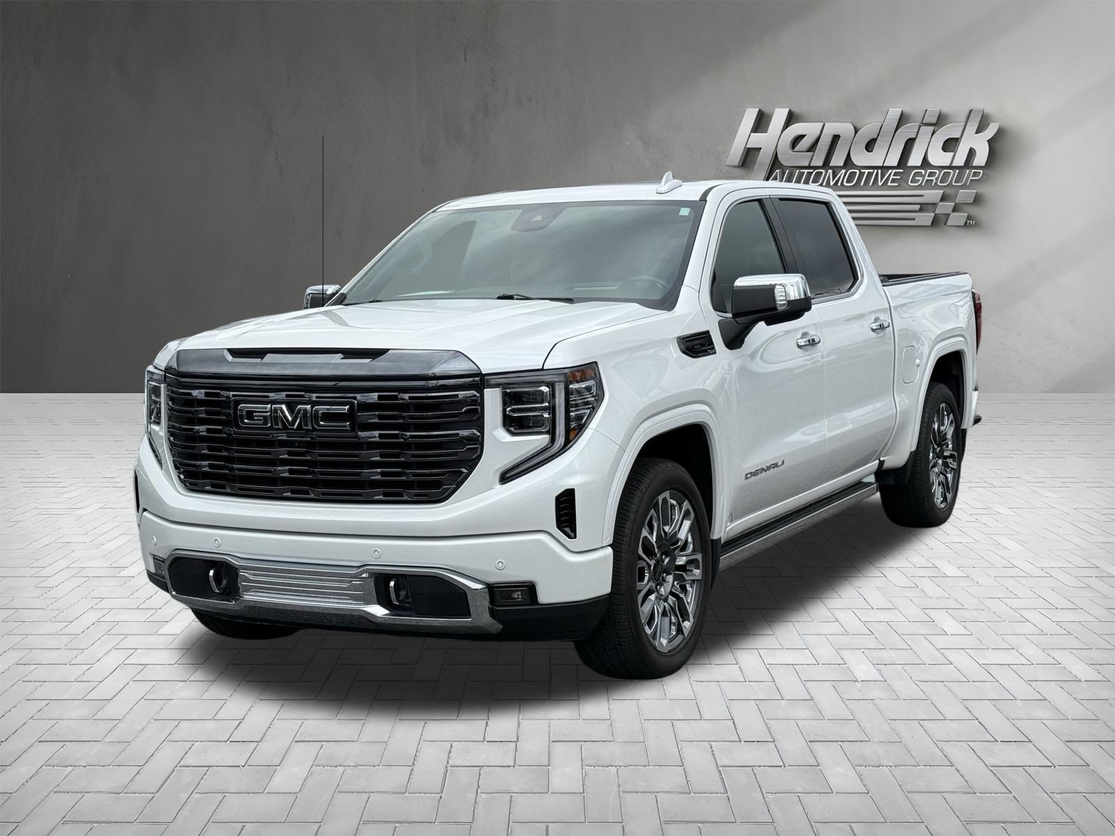 Used 2024 GMC Sierra 1500 Denali Ultimate AWD/4WD image 5