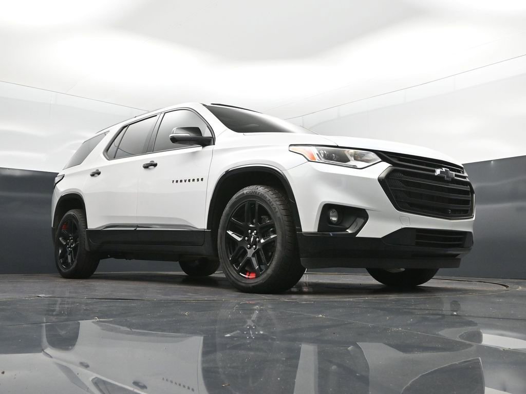 Used 2021 Chevrolet Traverse Premier w/ Redline Edition FWD image 40