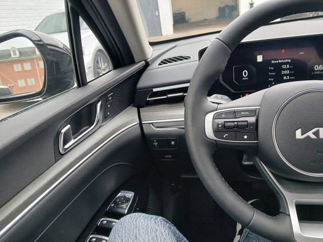 New 2026 Kia K5 EX image 33