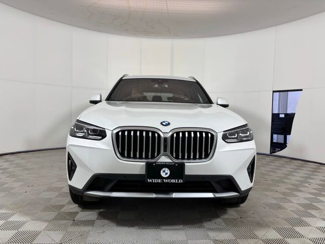 Used 2024 BMW X3 xDrive30i w/ Convenience Package AWD/4WD image 2