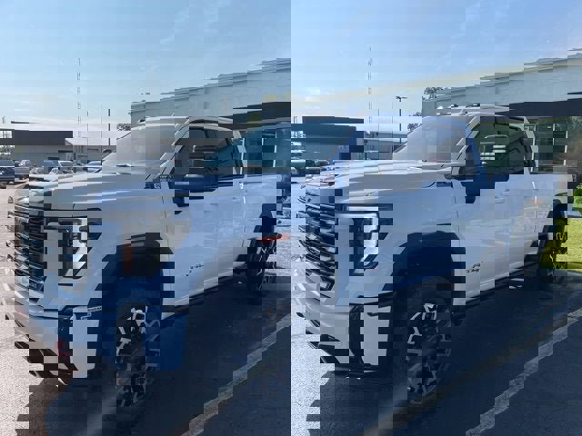 New 2025 GMC Sierra 2500 AT4 w/ AT4 Premium Plus Package image 3