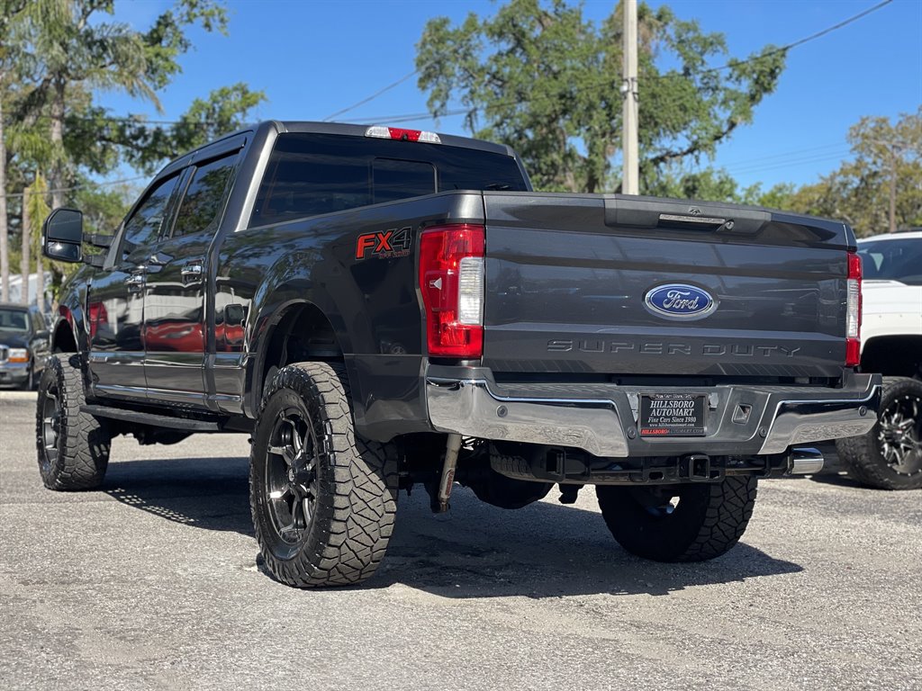 Used 2017 Ford F250 Lariat w/ Lariat Ultimate Package AWD/4WD image 20