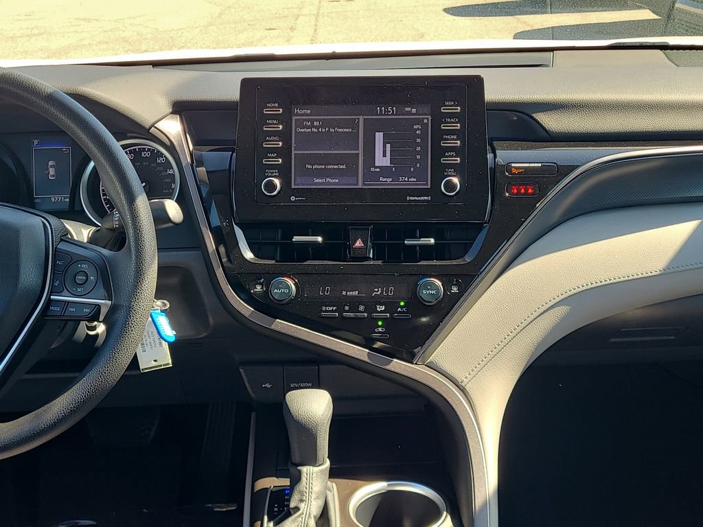 Used 2023 Toyota Camry LE image 21