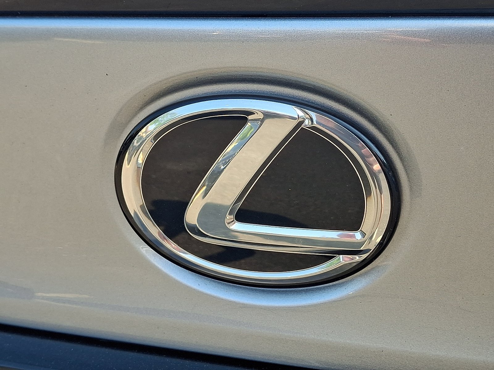 Used 2022 Lexus IS 350 F Sport w/ Accessory Package AWD/4WD image 30