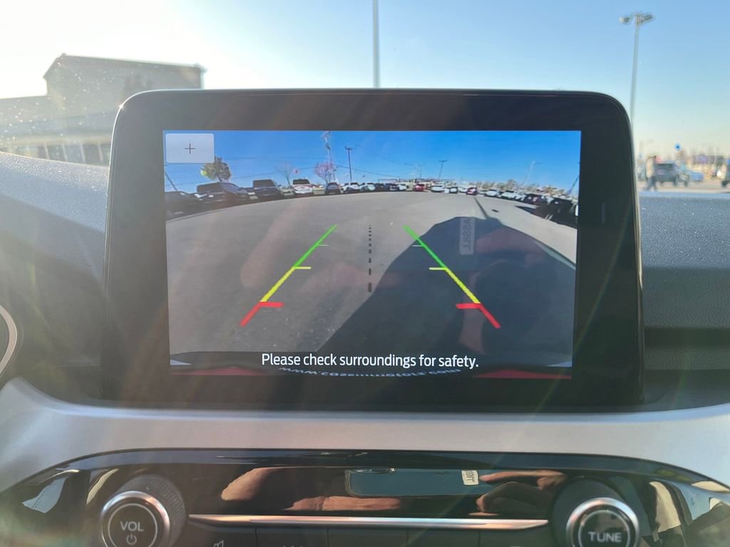 Used 2022 Ford Escape SE image 26