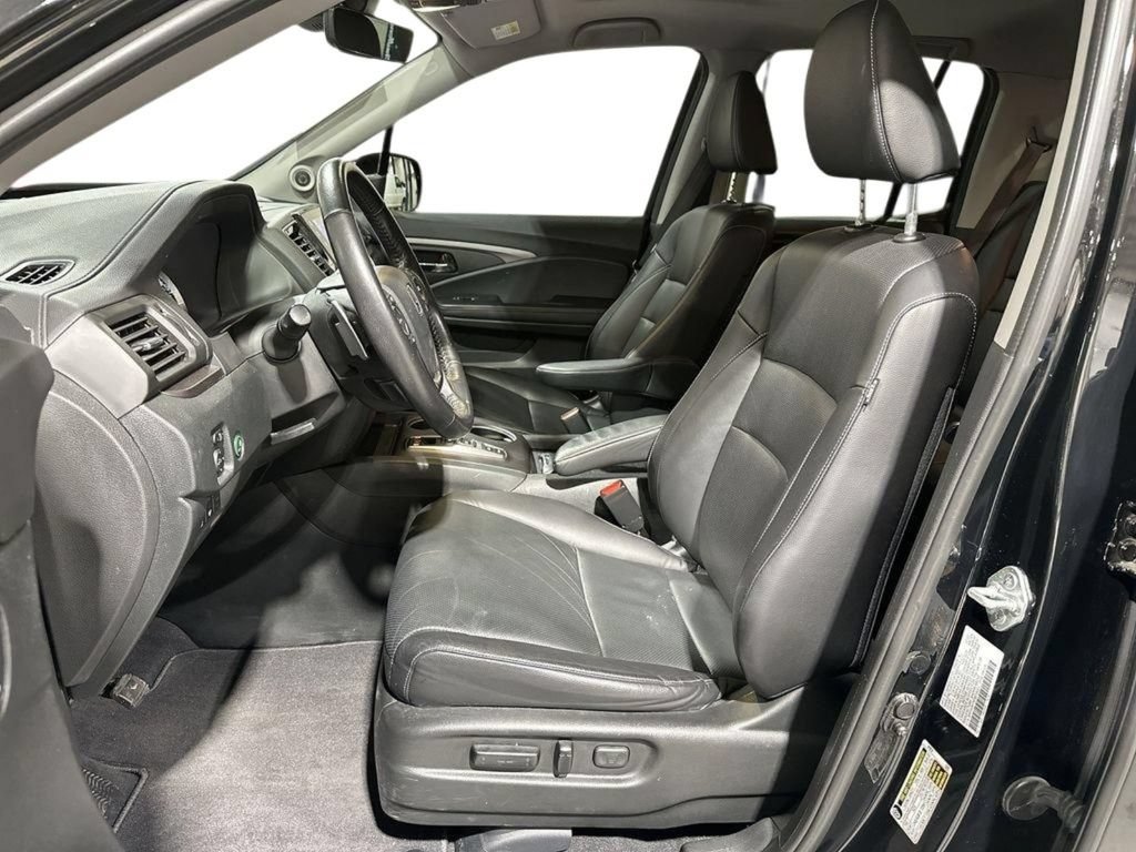 Used 2023 Honda Ridgeline RTL-E image 12