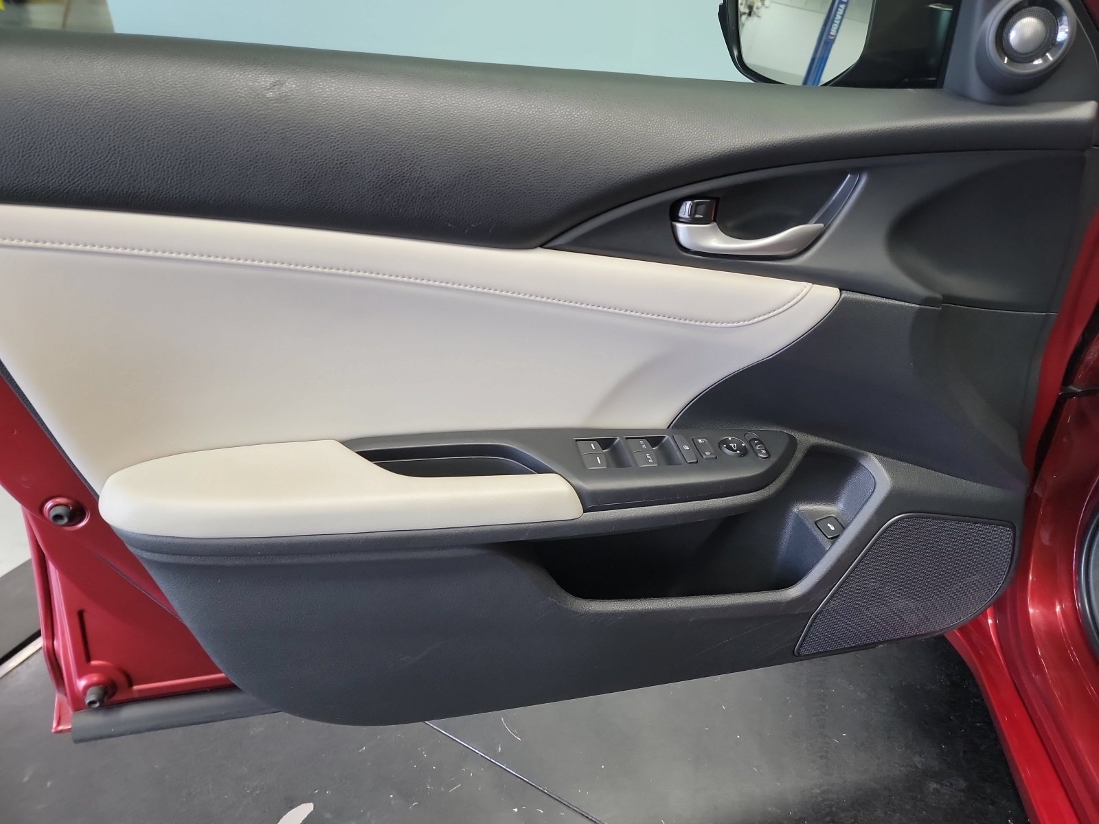 Used 2021 Honda Insight Touring image 13