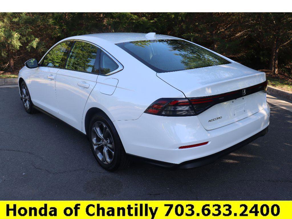 Used 2024 Honda Accord EX image 5