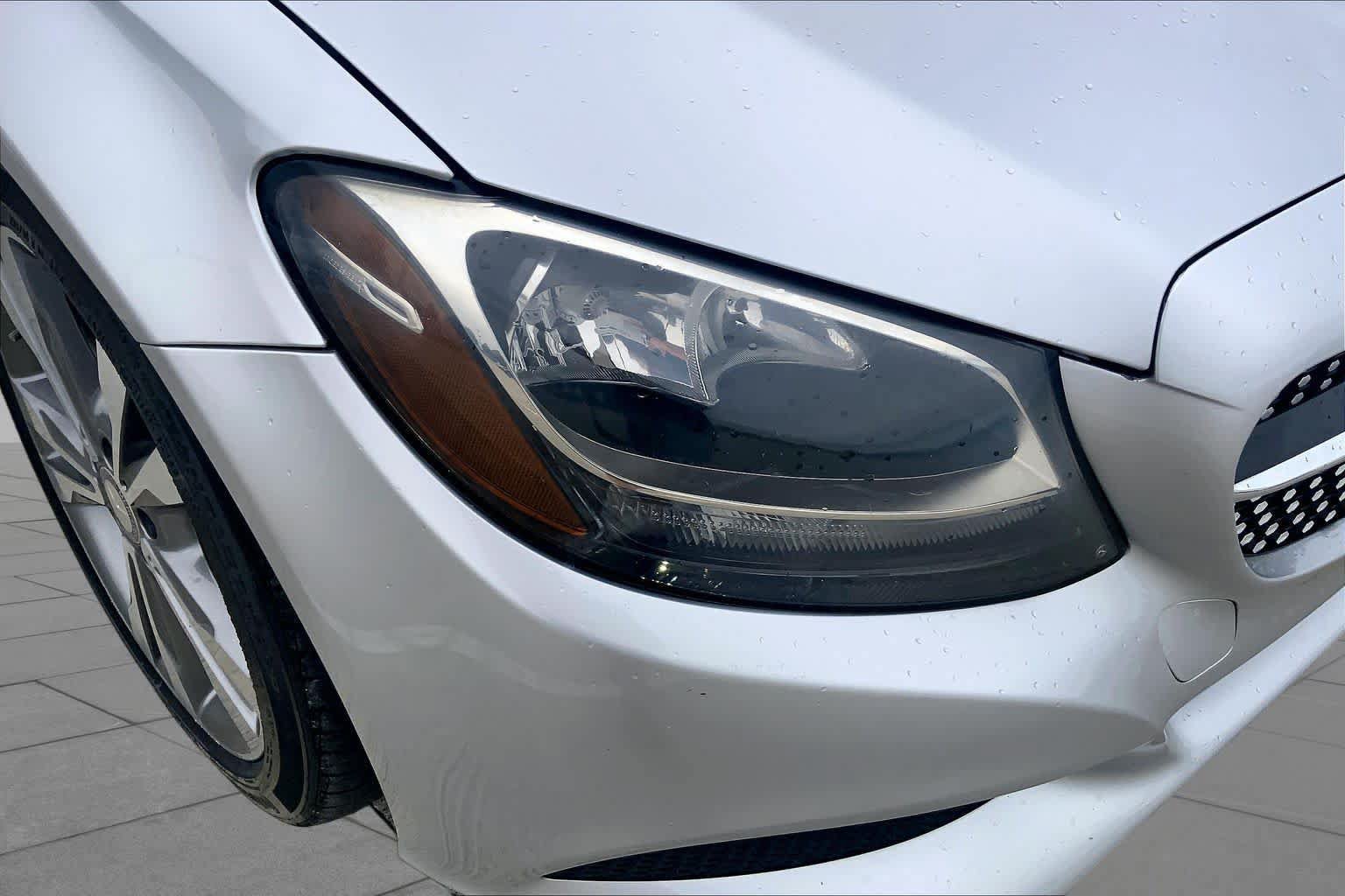 Used 2018 Mercedes-Benz C 300 Sedan image 52