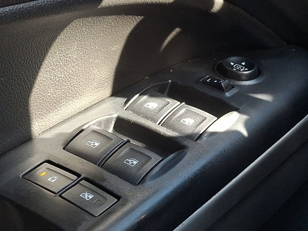 Used 2017 Chevrolet Colorado LT w/ LT Convenience Package image 27