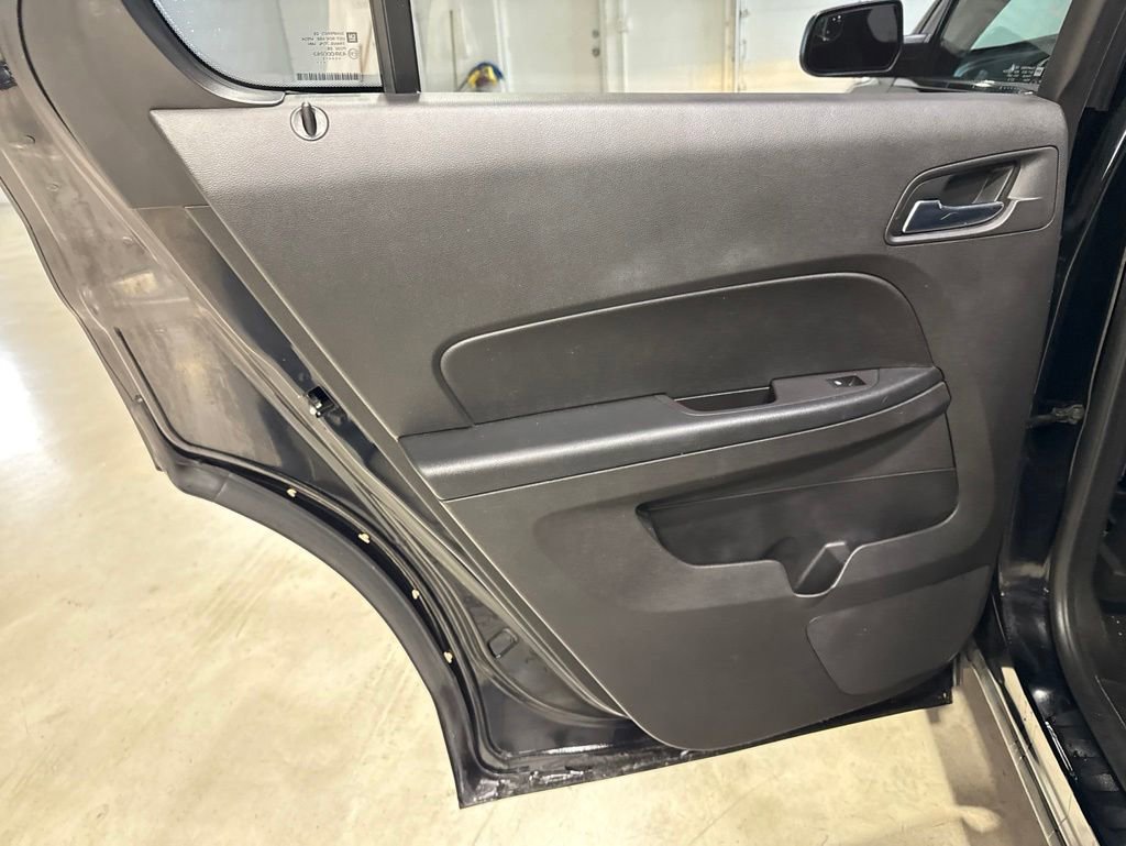 Used 2013 Chevrolet Equinox LS FWD image 27