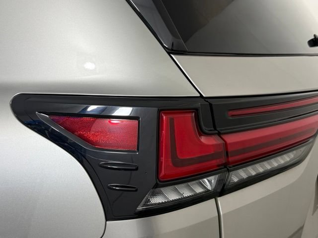 Used 2023 Lexus LX 600 F Sport w/ Accessory Package (Z1) AWD/4WD image 13