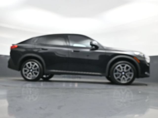 Used 2025 BMW X2 xDrive28i w/ Technology Package AWD/4WD image 30