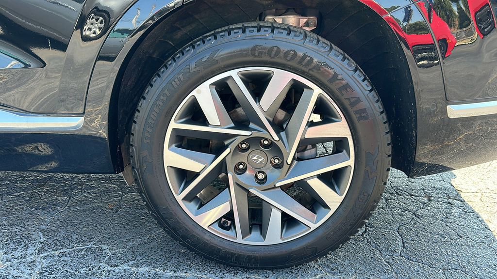 Certified 2023 Hyundai Santa Fe Calligraphy image 14