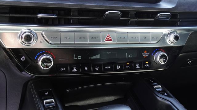 Used 2023 Kia Telluride SX Prestige X-Pro AWD/4WD image 27