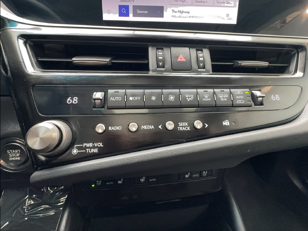 Used 2024 Lexus ES 350 w/ Premium Package FWD image 48