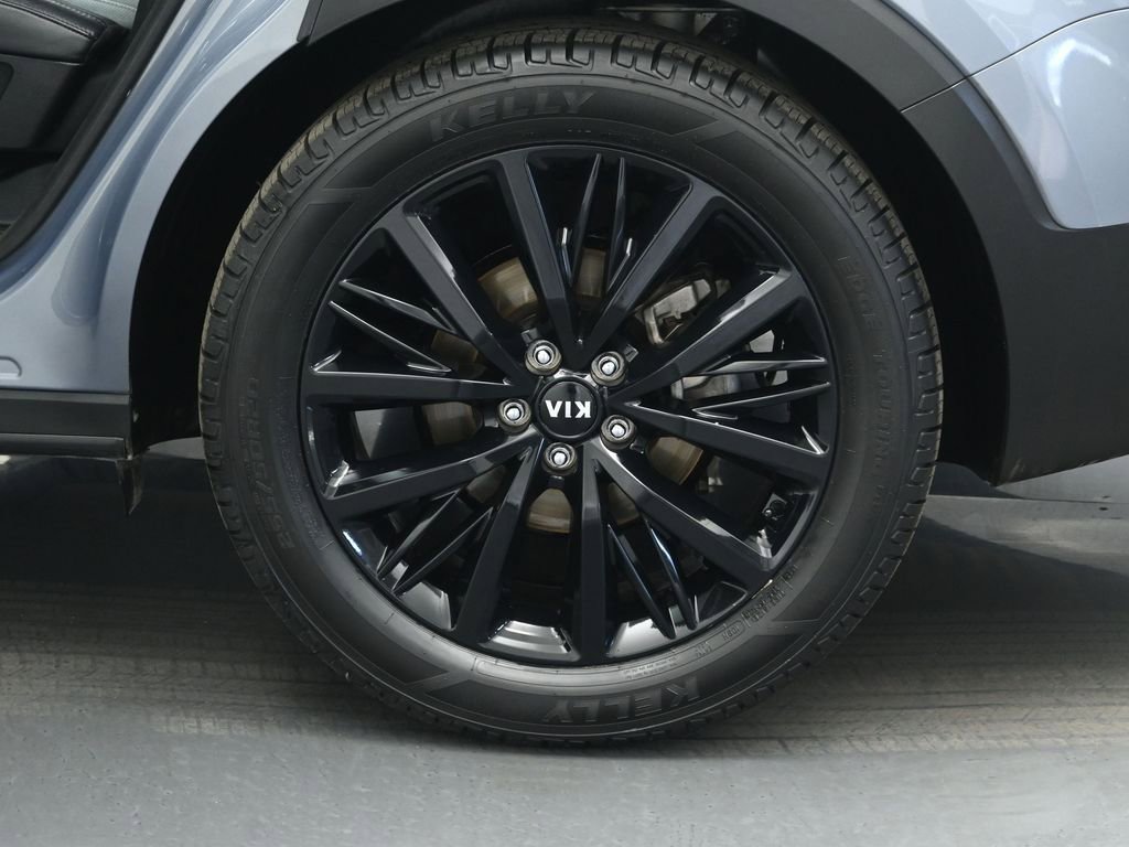 Used 2020 Kia Telluride SX w/ Towing Package image 27