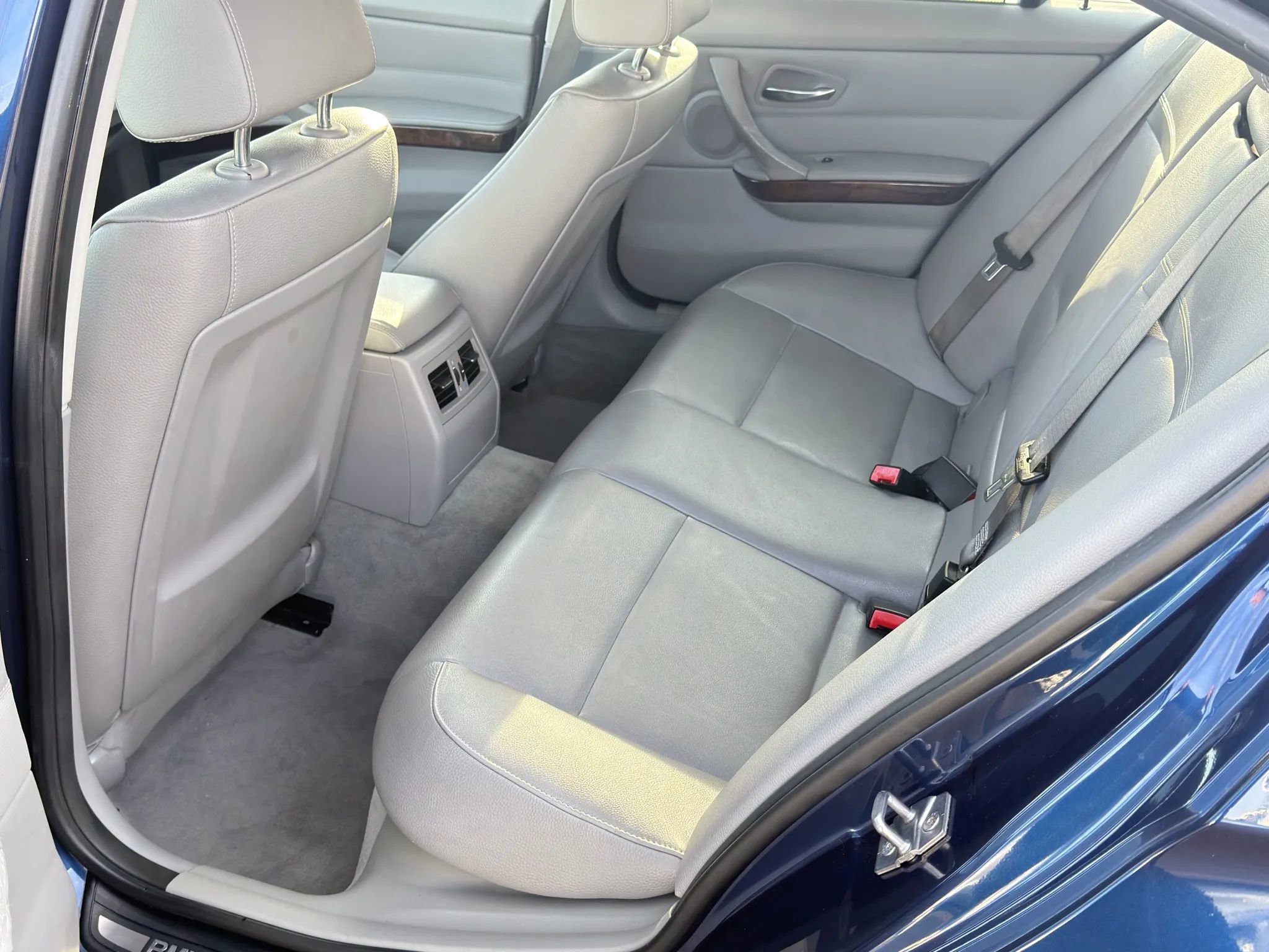 Used 2011 BMW 328i xDrive Sedan image 10