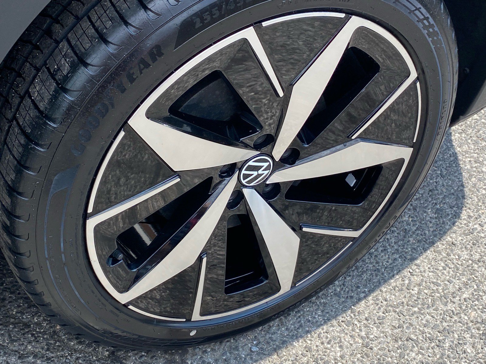Certified 2023 Volkswagen ID.4 Pro S AWD/4WD image 21