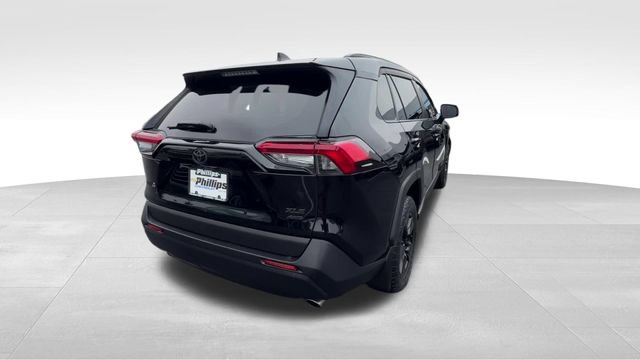 Used 2019 Toyota RAV4 XLE w/ Convenience Package AWD/4WD image 7